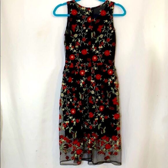 Zara Black Party dress with red embroidered flowers cute for dinner size 2 - Picture 5 of 7